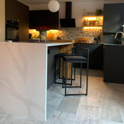 Moderne Bar Stool