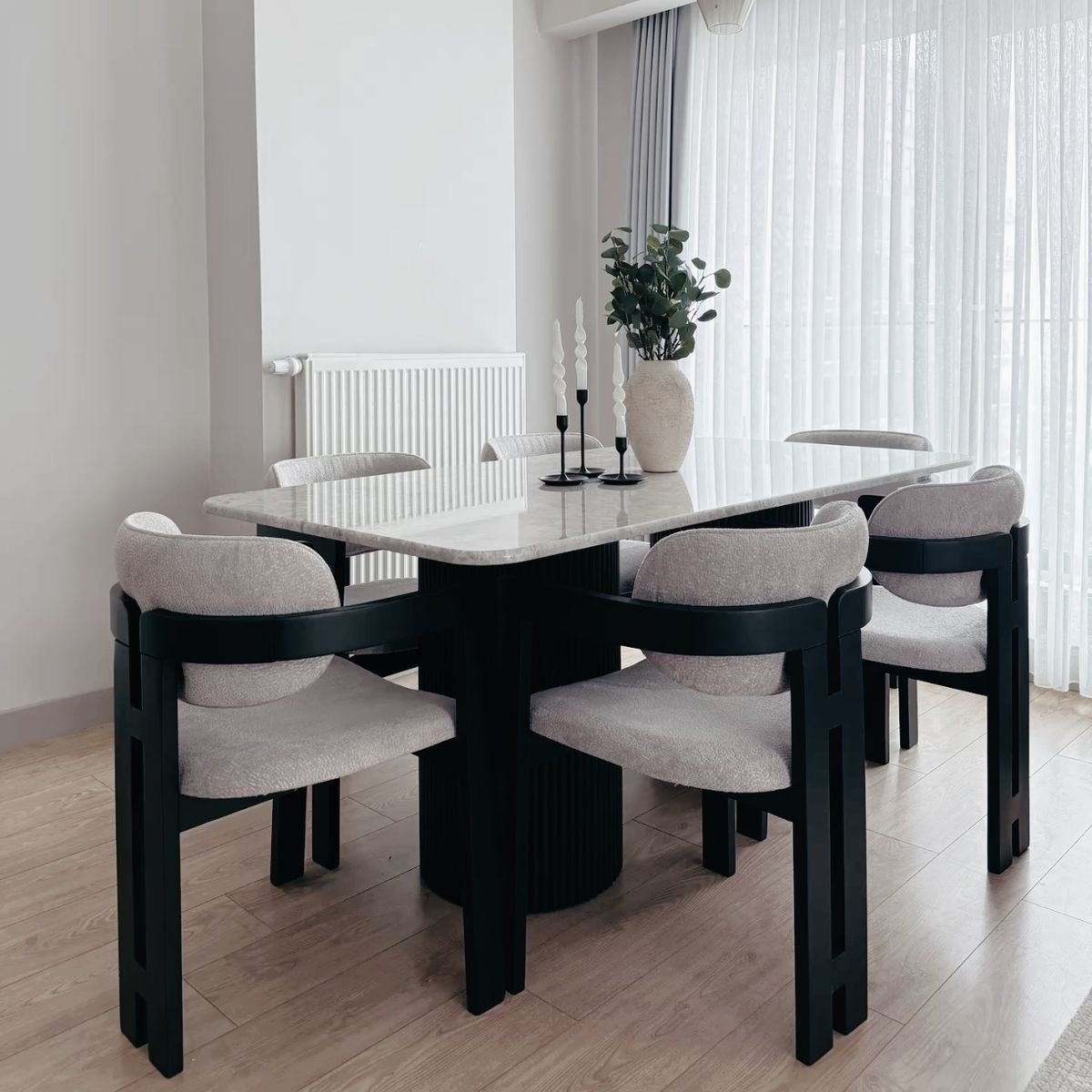 Table A Manger M + 6 Chaises