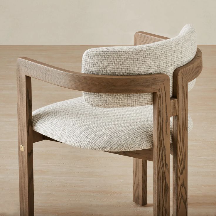 Chaise M