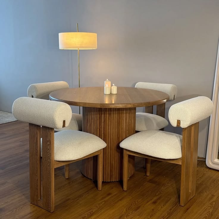 Table à Manger RONDE + 4 Chaises